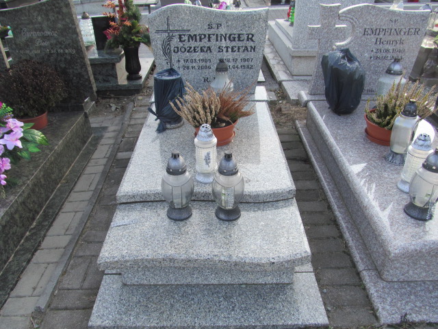 Grób Stefan Empfinger