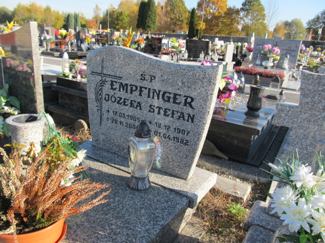 Stefan Empfinger 1907 Mysłowice Brzęczkowice - Grobonet - Wyszukiwarka osób pochowanych